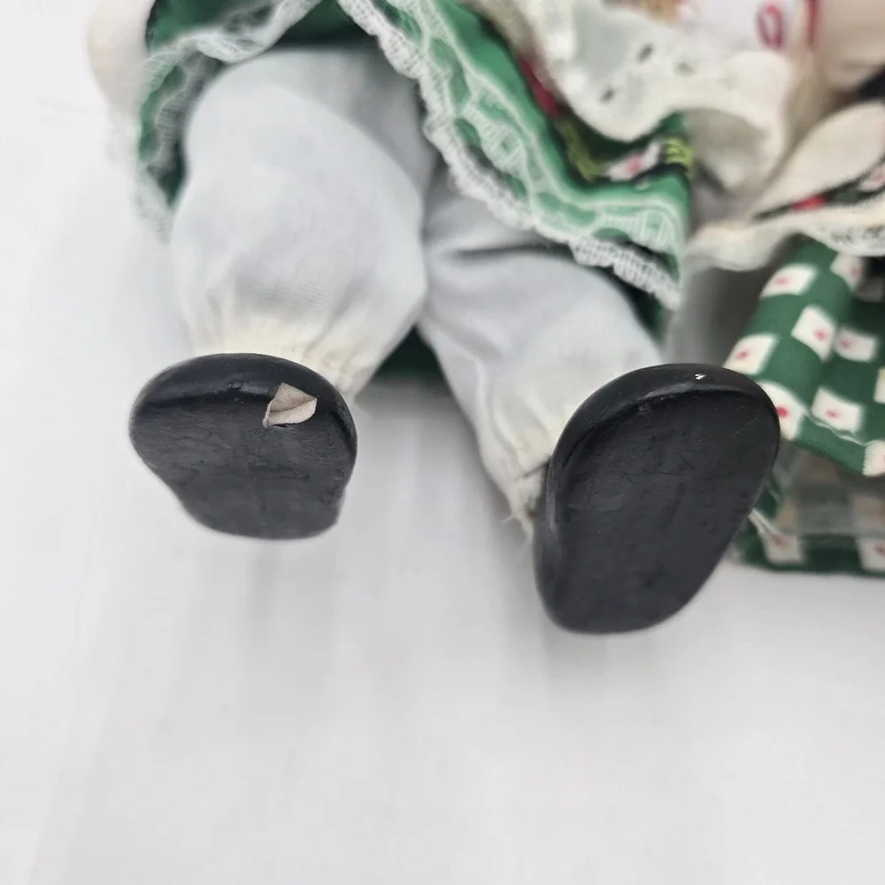 Hand Painted German Bavarian Porcelain Doll‎ Girl Boy Grandma Vtg Folk Figures